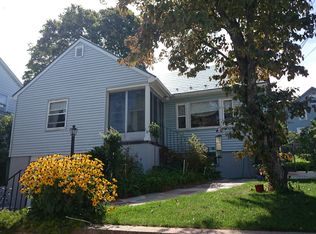 18 Edgebrook Rd, West Roxbury, MA 02132