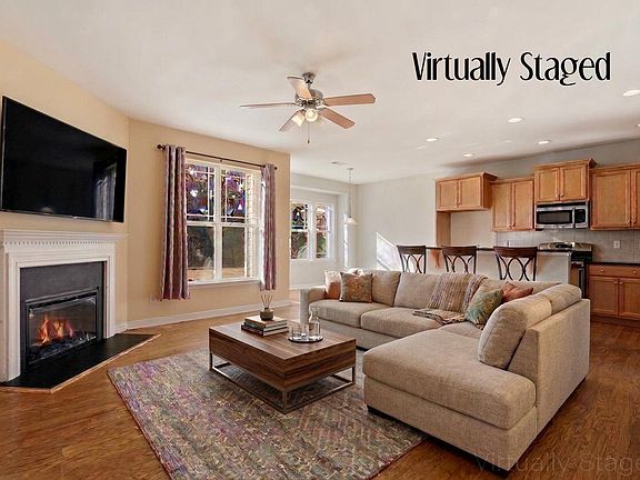 5th image of 128 Wembley Dr