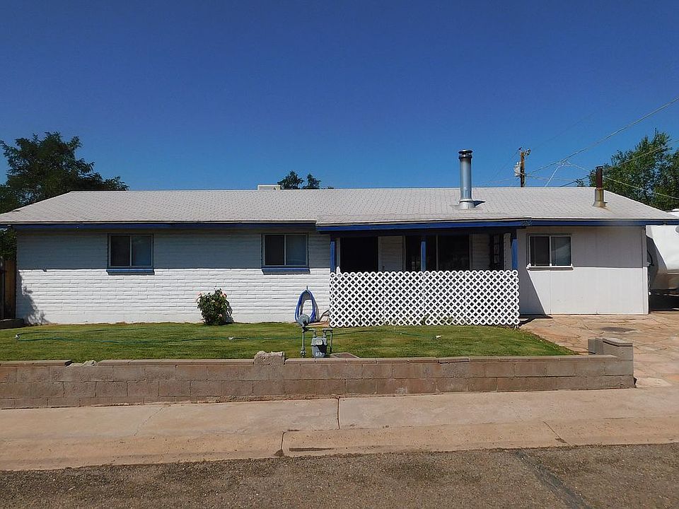1st image of 813 N 8th St