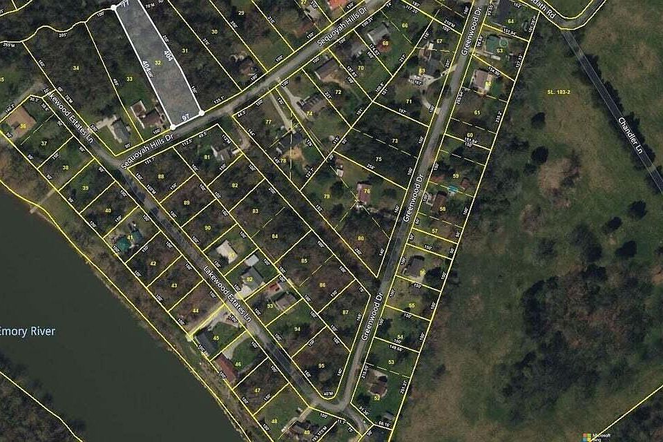 2nd image of 134 Sequoyah Hills Dr
