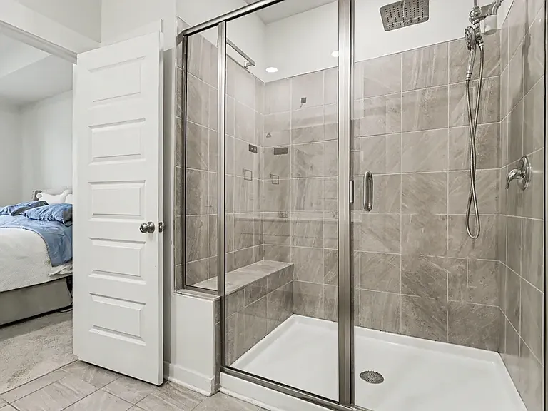 2439 Williams Ridge Dr — Photo 18