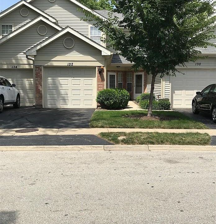 1st image of 132 Golfview Dr