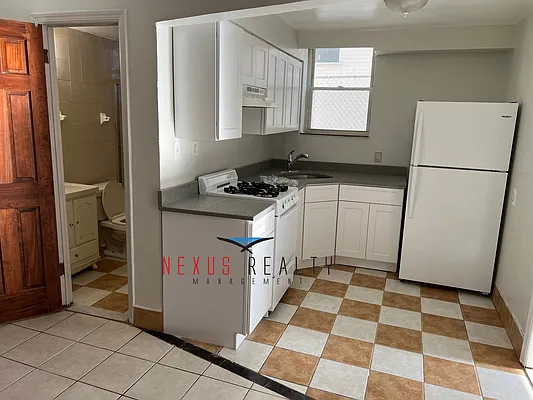 Rented by Voro NYC | media 18