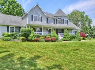 18 Daisy Ln, Montgomery, NY 12549