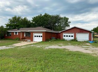 915 S Tucker Rd, Duncan, OK 73533