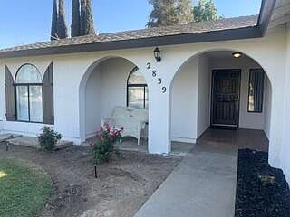 3rd image of 2839 W Hemlock Court