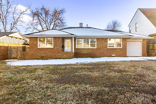 2730 W Country Club Dr Photo 1