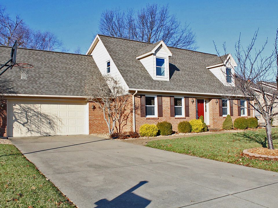 1st image of 901 Kingswood Dr