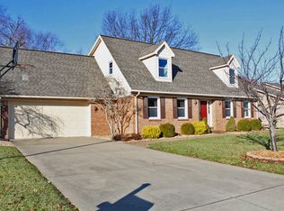 901 Kingswood Dr, Evansville, IN 47715