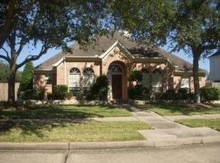 2102 Palm Castle Dr, League City, TX 77573