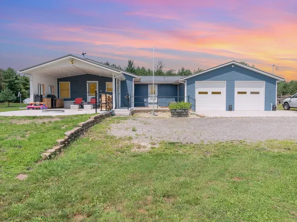 5248 W Shearer Rd, Coleman, MI 48618