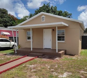860 NW 118th St, Miami, FL, 33168