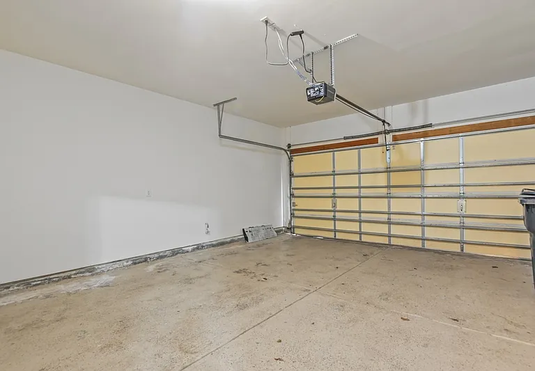 363 Sanctuary Park Dr — Photo 42