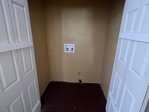 3rd image of 1505 Alma St