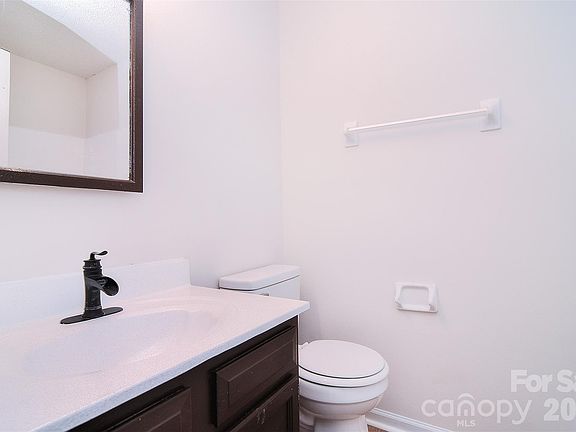 5th image of 6120 Meadow Rose Ln