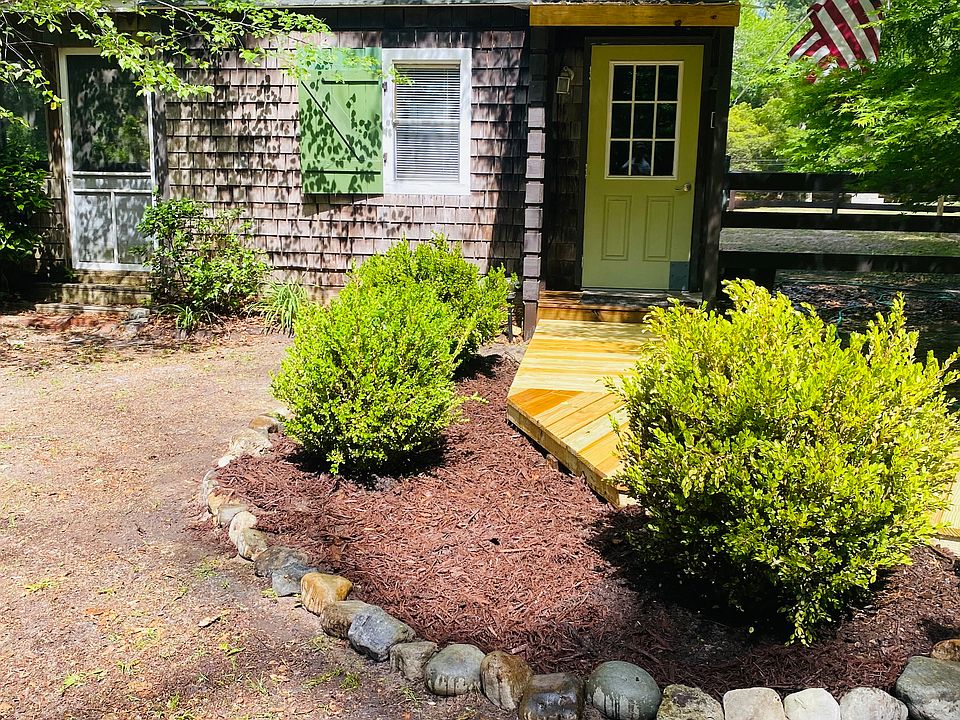 Tired of roommates? Sweet little spot with your own washer, clothesline, outside shower, screened porch, window a/c, creek woods and nature! $1400 mo. $1400 dep. absolutely no pets no smokers