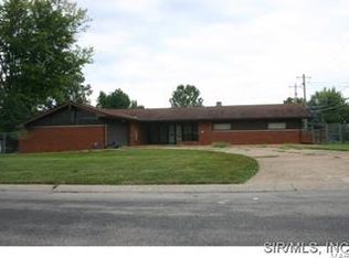 248 Country Club Acres, Belleville, IL 62223