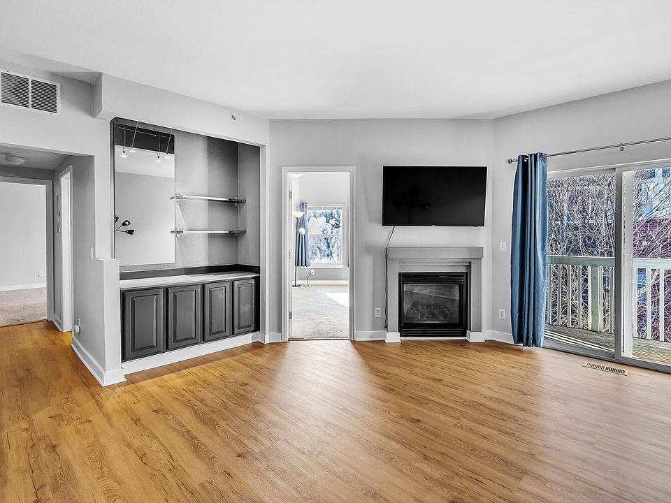 Fabulous Living Room with Gas Fireplace