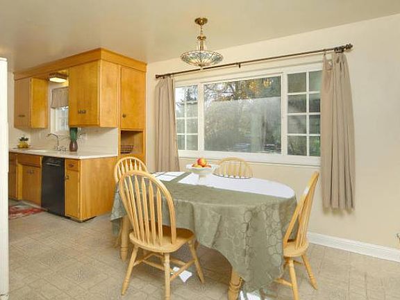 4th image of 6945 Le Havre Way