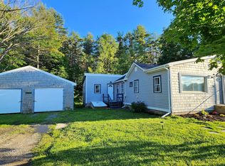 392 Bath Rd, Brunswick, ME 04011