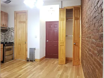 Rented by Lang Realty LLC