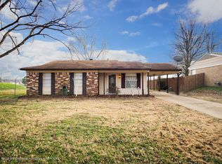 1809 Dorchester Dr, Southaven, MS 38671