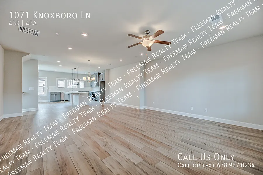 Four Bedroom New Construction Townhome In Woodstock! — Photo 3