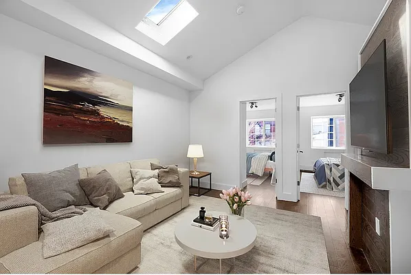 Rented by Makover Group Inc | media 1