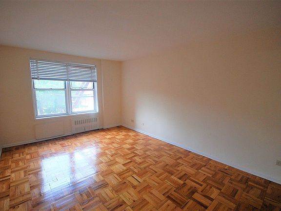 4th image of 699 W 239th St APT 2K