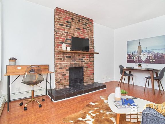 4th image of 463 W 19th St APT 14
