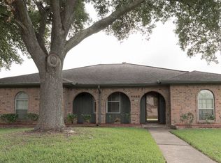 4402 Arapajo St, Pasadena, TX 77504