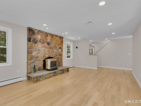 5th image of 650 Manchester Road