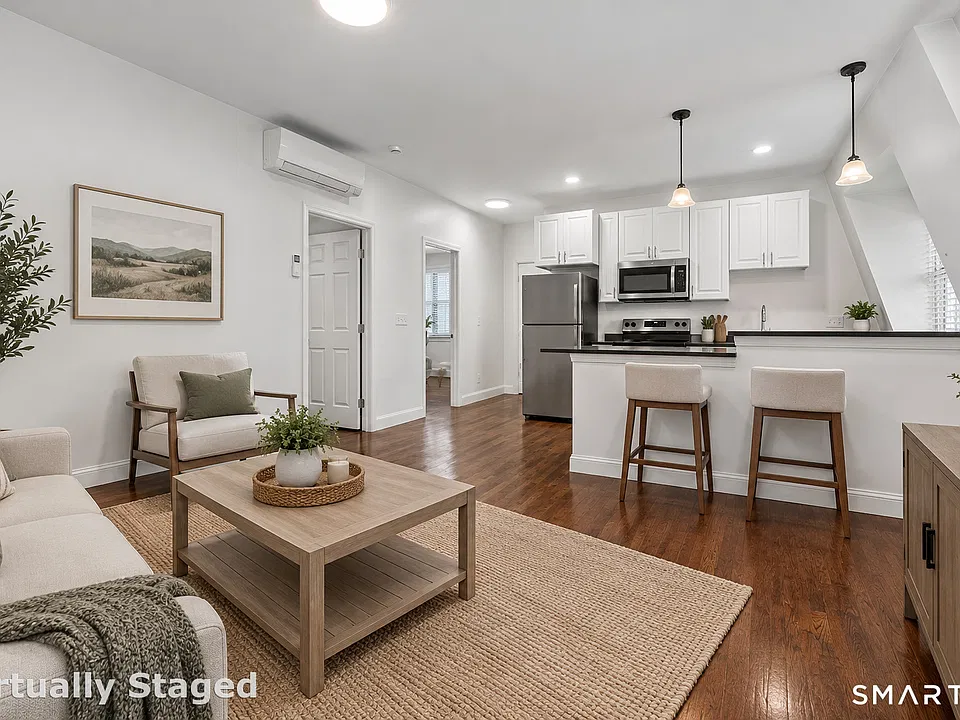 48 High St #2
