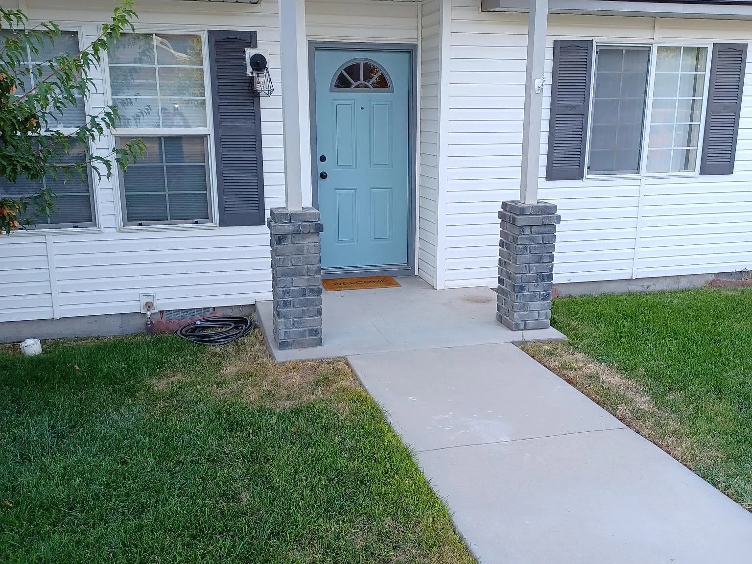 688 E Addeson Street — Photo 2
