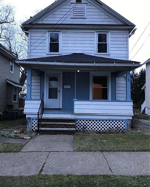 1st image of 37 22nd St NW