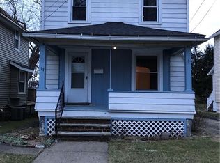 37 22nd St NW, Barberton, OH