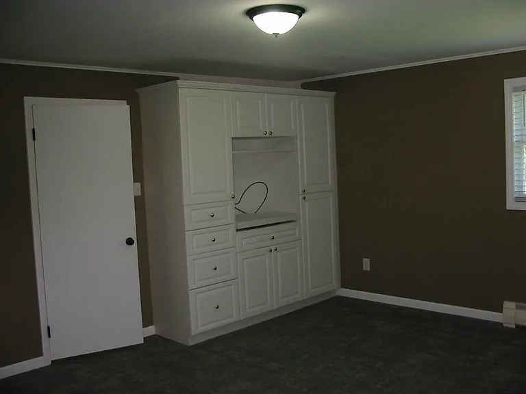1800 Silverbell Rd — Photo 13