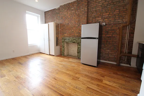 Rented by Superior Homes | media 9