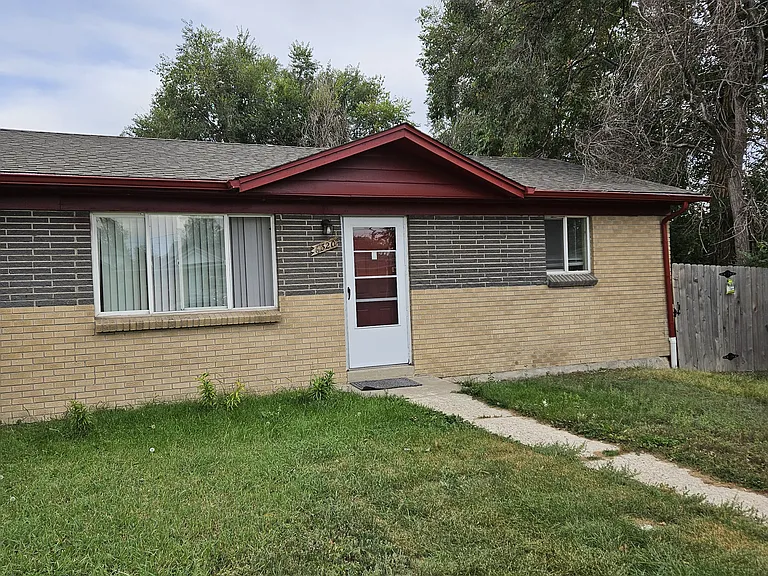 6320 Knox Ct — Photo 1