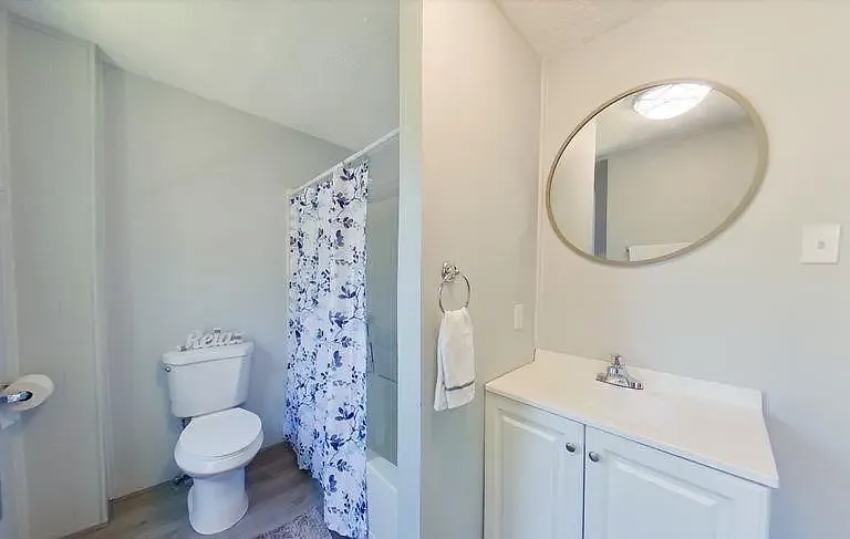 608 Moro St #2 — Photo 4