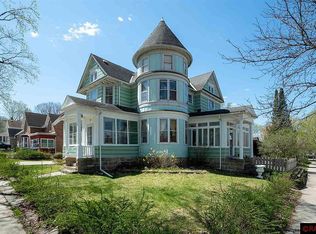 127 Bradley St, Mankato, MN 56001