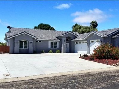 1052 Par Ave, Paso Robles, CA, 93446