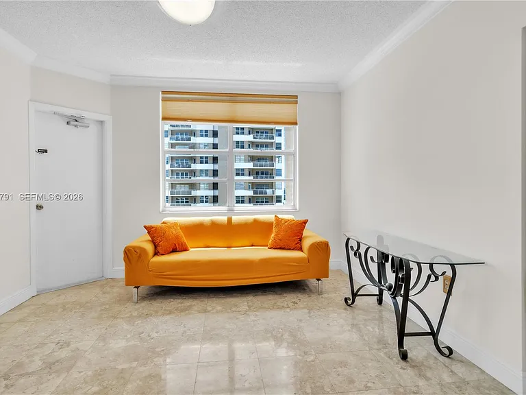 1985 S Ocean Dr #6P — Photo 8
