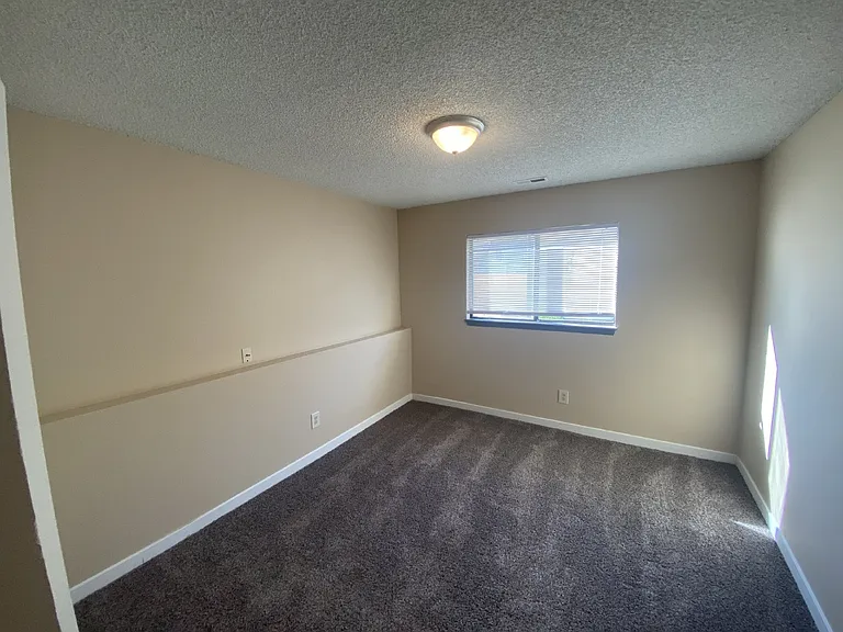 2629 E Uintah St #C — Photo 44