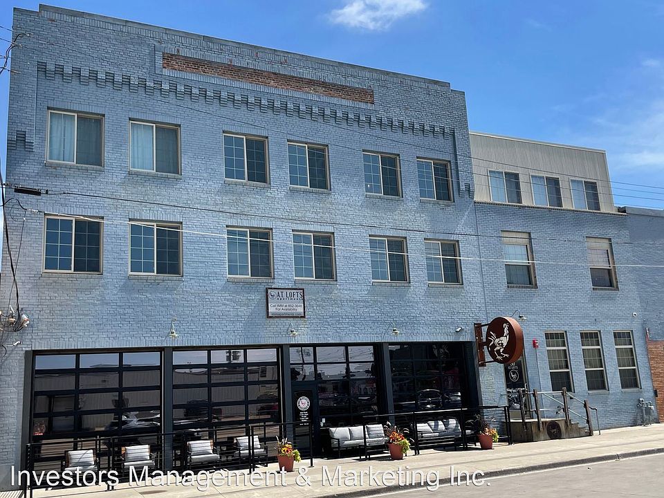 1st image of 30 1st St NE #5648911