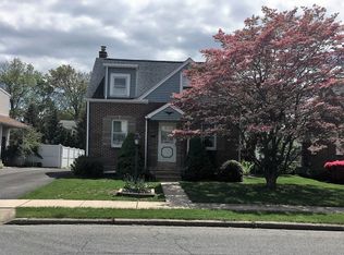 1920 E Fairmont St, Allentown, PA 18109