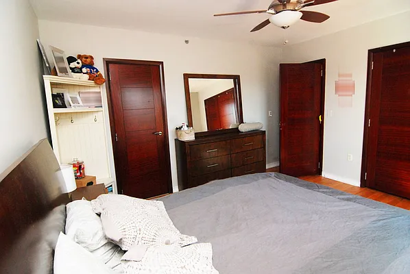 Sold by Momentum Real Estate LLC | media 27