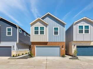 9828 Rugged Oaks Dr, Houston, TX 77080