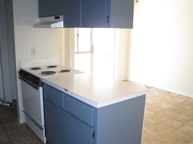 2nd image of 1151 W Harvest St
