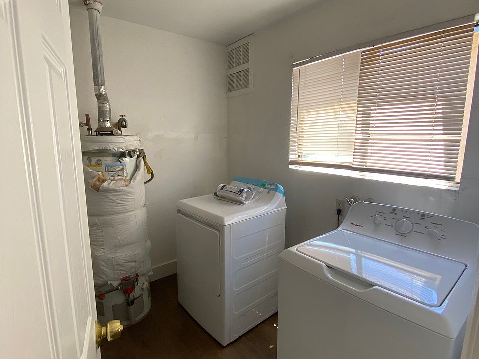 2nd image of 835-837-839 Dundee Way